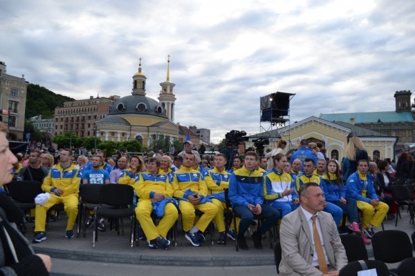 Українську збірну урочисто провели на на XХІІІ літні Дефлімпійські Ігри